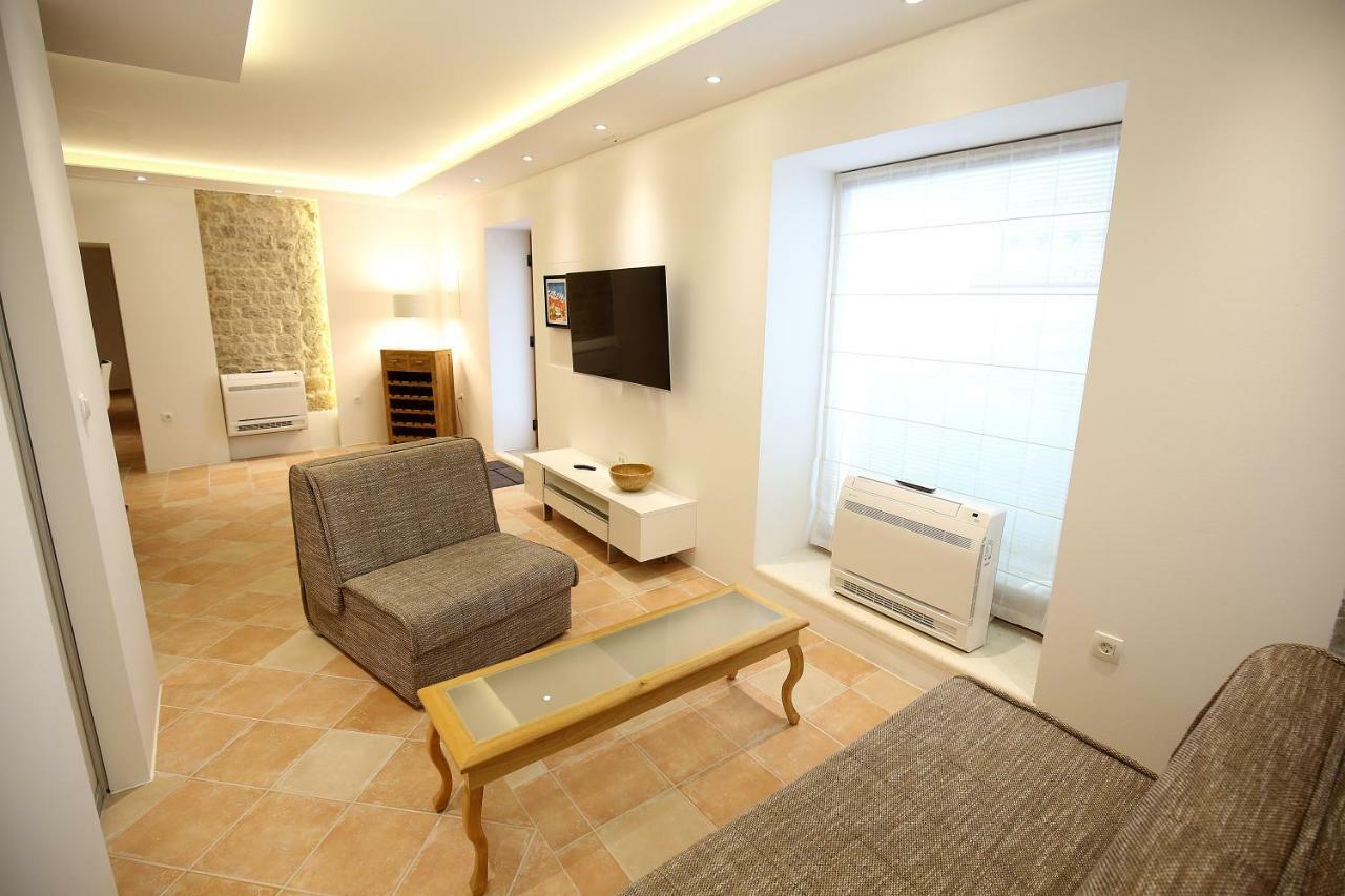 Casa Marina Apartments Sibenik Bagian luar foto